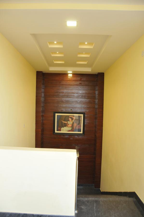 Hotel Pasupala Grand Anantapur Exterior foto